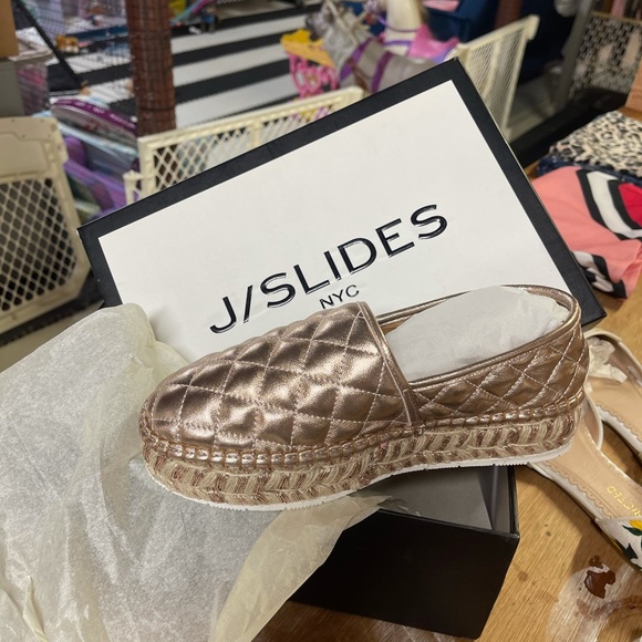 NEW J/SLIDES Leather Slip On Shoes - Picture 3 of 3